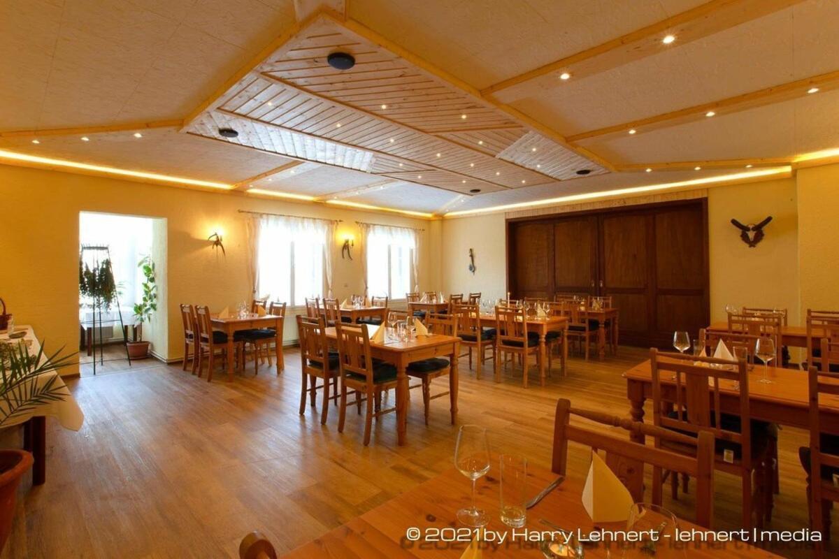ホテル Kraeuterbaude Saupsdorf エクステリア 写真